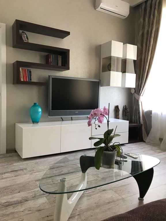 Apartments On Bunina 28 Odessa Esterno foto